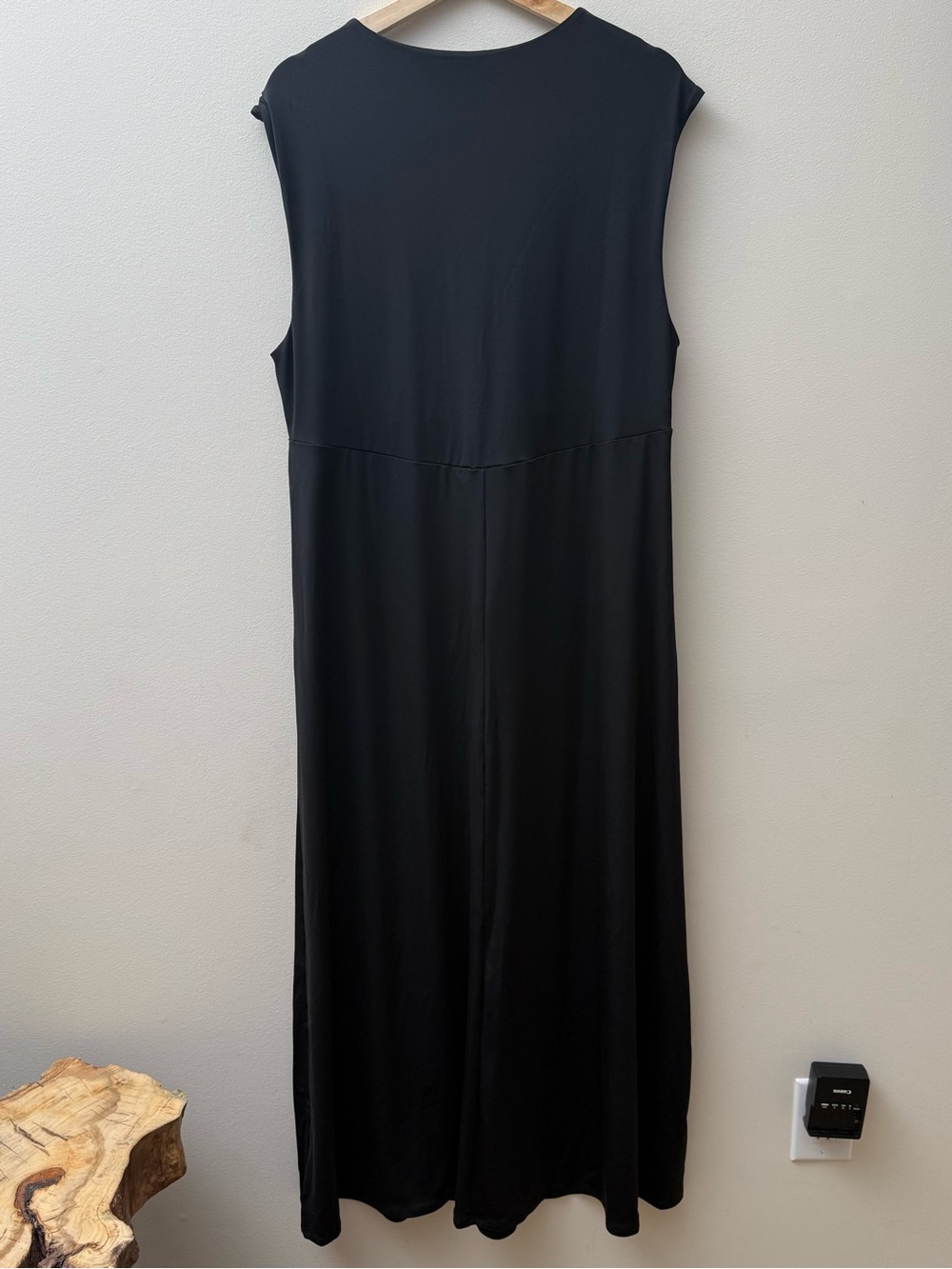 Old Navy Black Maxi Dress with Front Twist - Picture 5 of 7